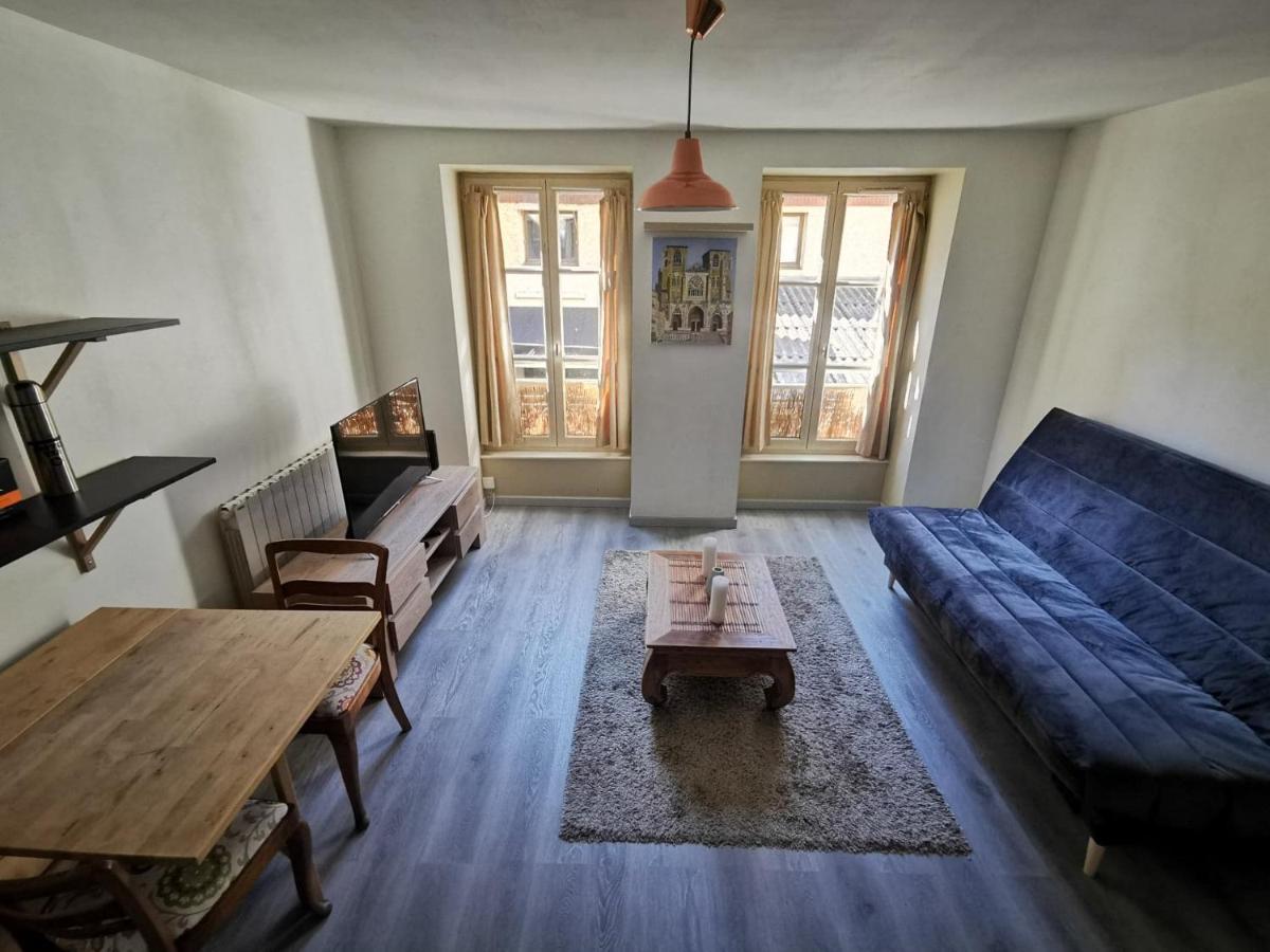 T2, plein centre, calme, 100m gare Apartment Vienne  Exterior foto